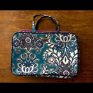 3/$15 🌺 NWOT - Trina Weekender bag